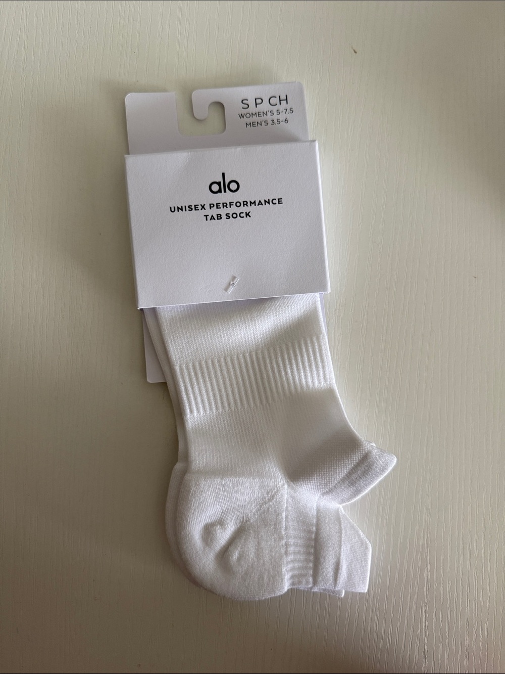 ALO Yoga White Unisex Performance Tab Socks
